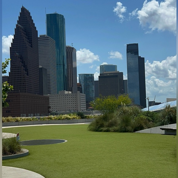 Meet your Posher, Reese - Picture 4 of 8